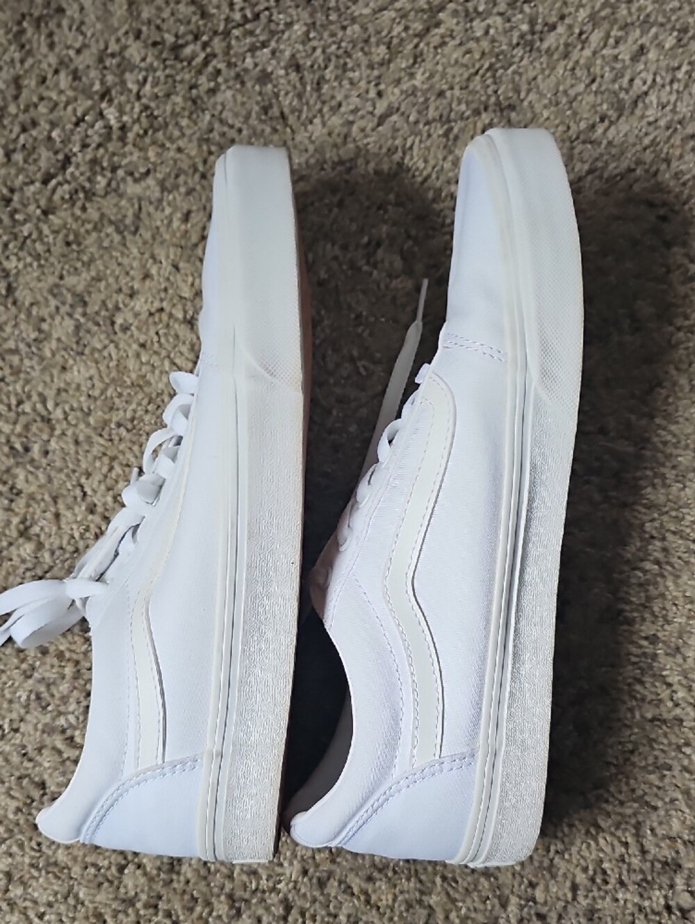 Vans White Low-Top Canvas Sneakers with Lace-Up - Picture 3 of 4